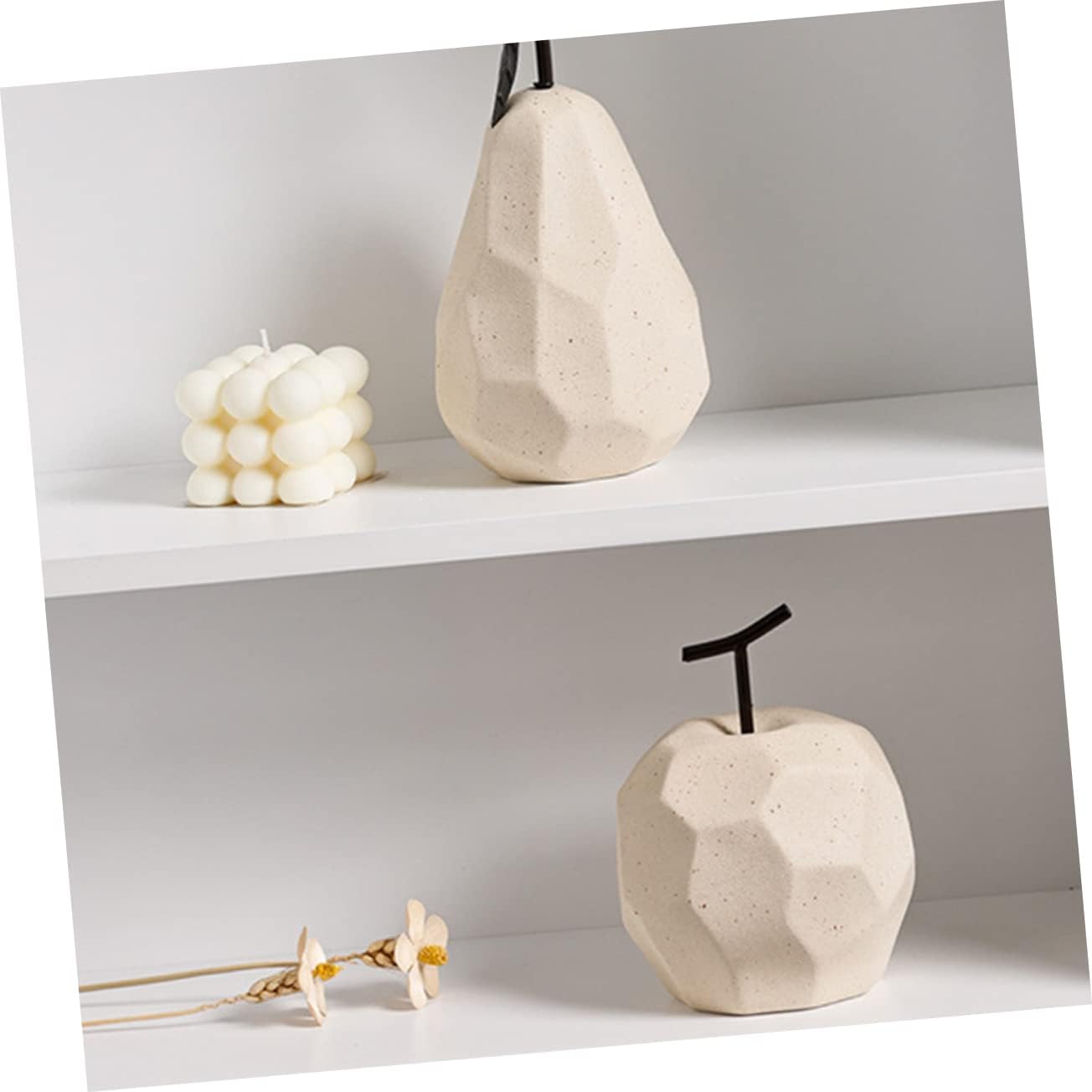 PRETYZOOM Unique Geometric Ceramic Apple Decor