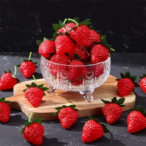 Healifty Realistic Artificial Strawberries 50pcs DIY Decoration