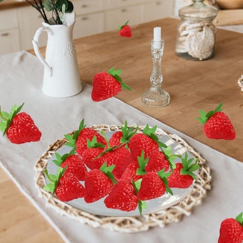 50PCS Lifelike Artificial Strawberries with Green Leaves