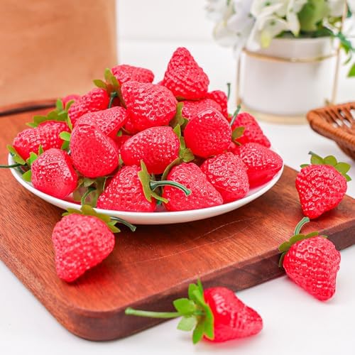 30 PCS Plastic Artificial Strawberries Realistic Decorations