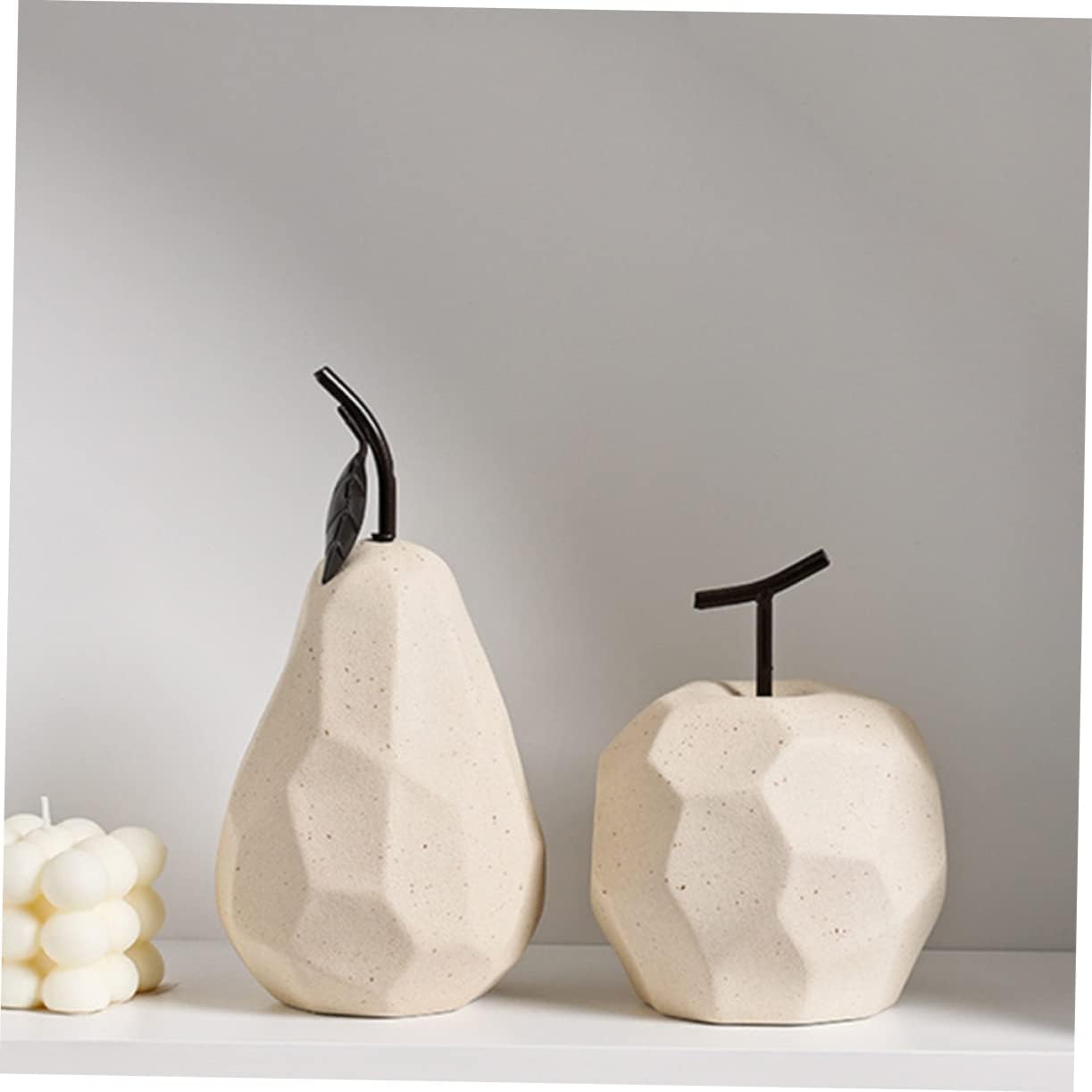 PRETYZOOM Unique Geometric Ceramic Apple Decor