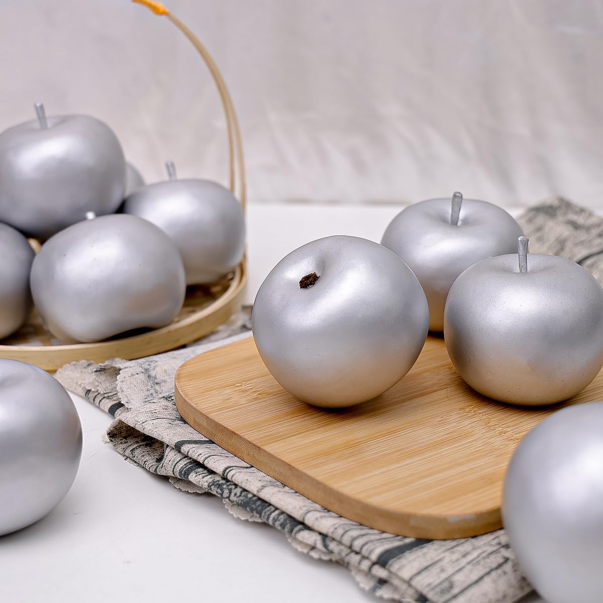 Gresorth 6 Piece Artificial Silver Apple Decor