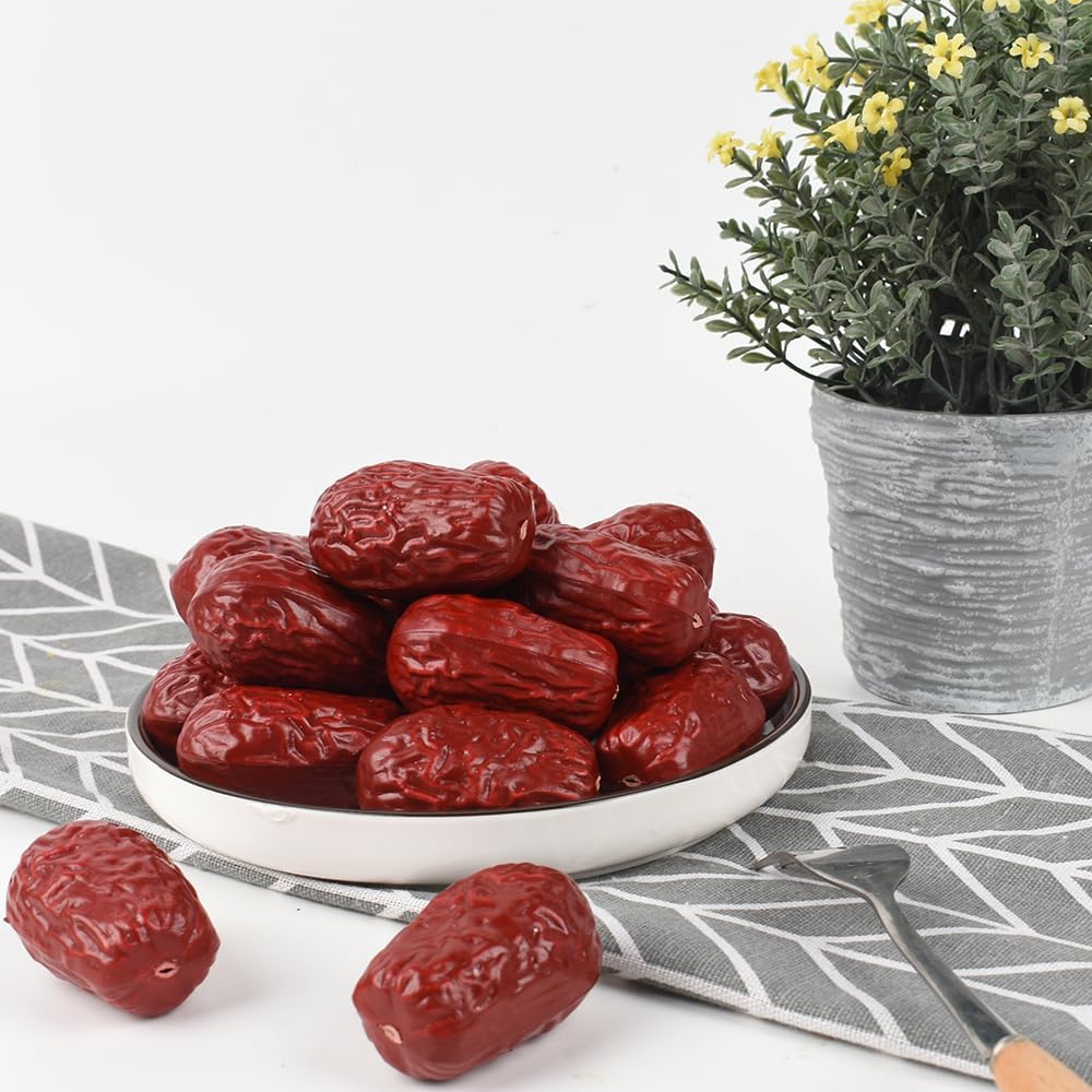 LUEYAO Artificial Red Dates 20 Pcs Lifelike Decoration