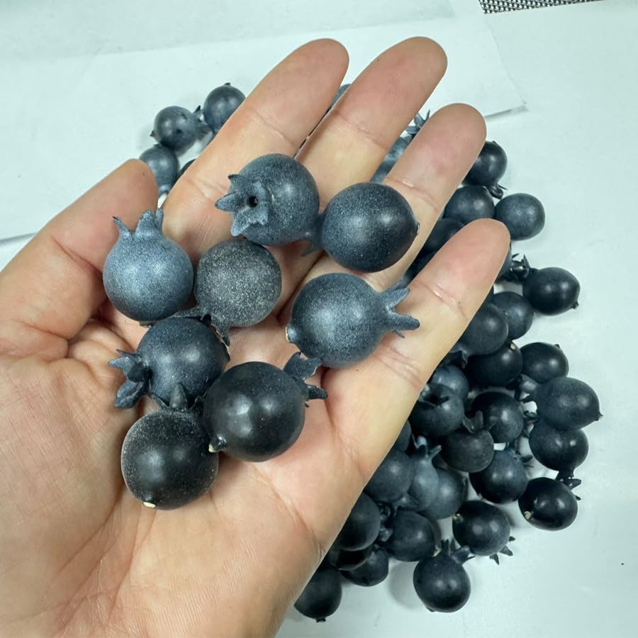 Rikyo 50 Piece Artificial Blueberries for Decor