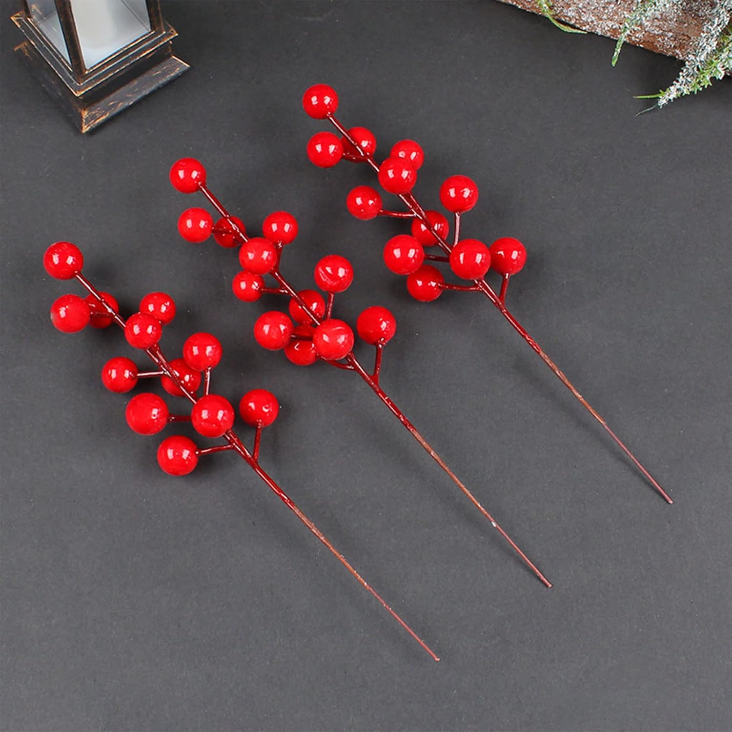 10Pcs Artificial Red Stems with Berries for Christmas Decor