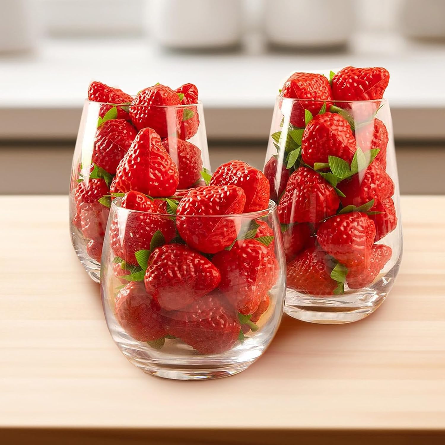 60PCS Artificial Strawberries Kitchen Decor Lifelike Display Props