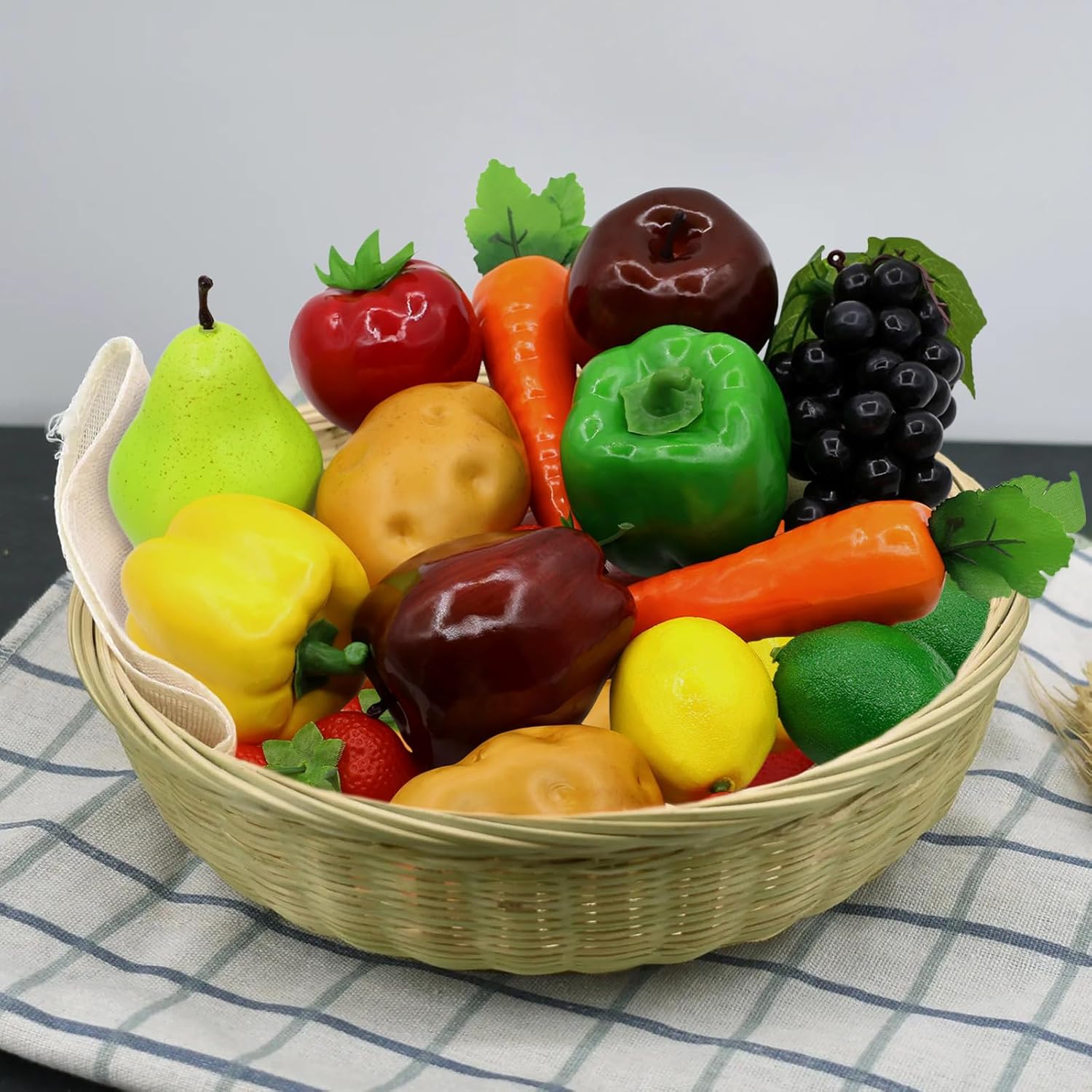 18Pcs Realistic Artificial Fruit Vegetable Foam Decoration Set
