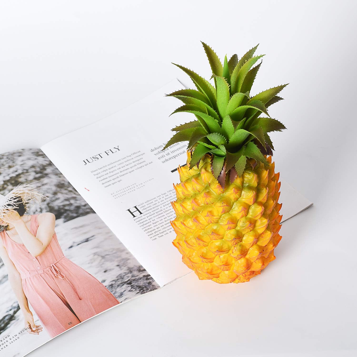 Lvydec 2 Pack Realistic Artificial Pineapple Decoration