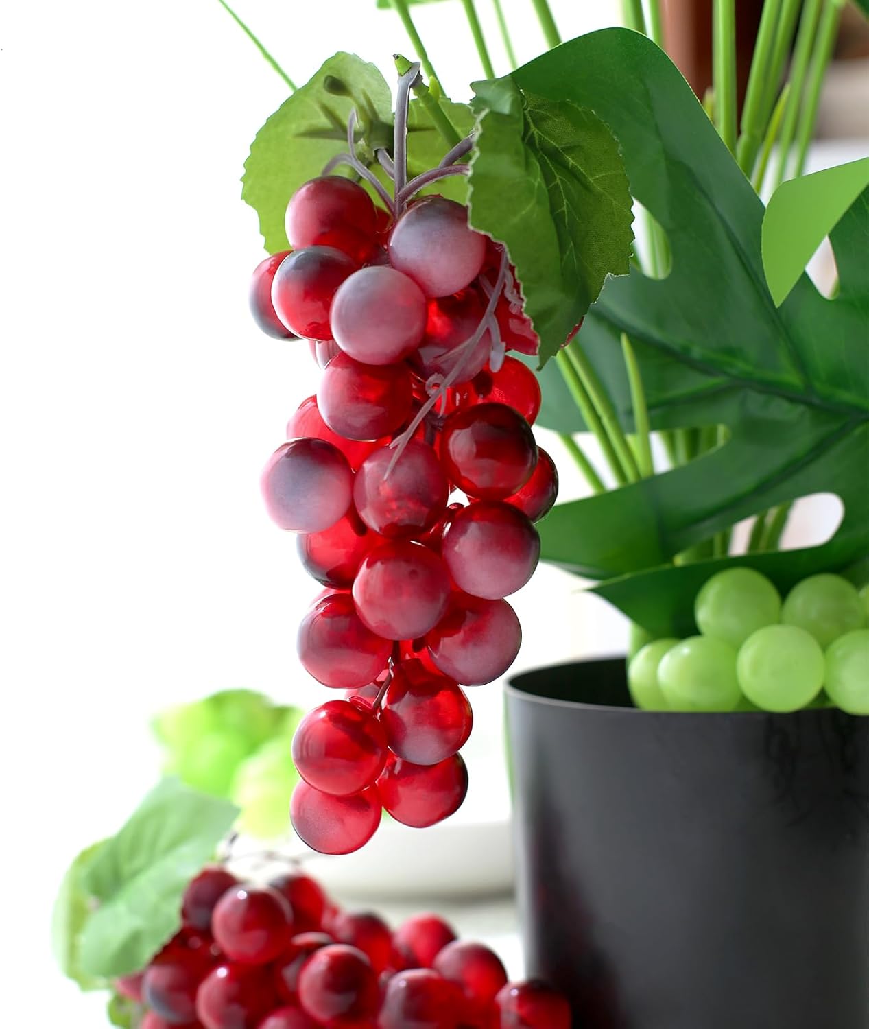 4 Bunches Realistic Artificial Grapes for Decor