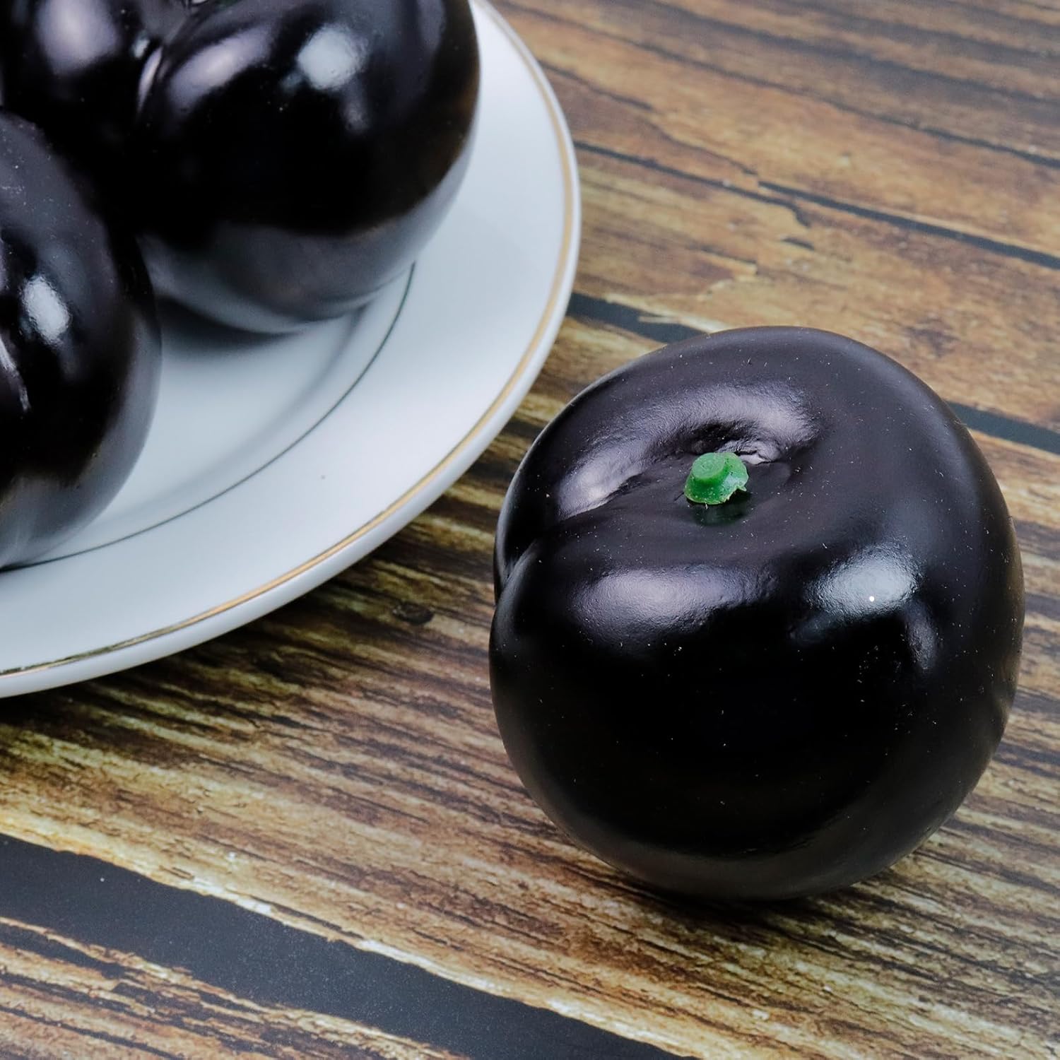 HEVSTIL 8PCS Artificial Black Brin Plum Decor