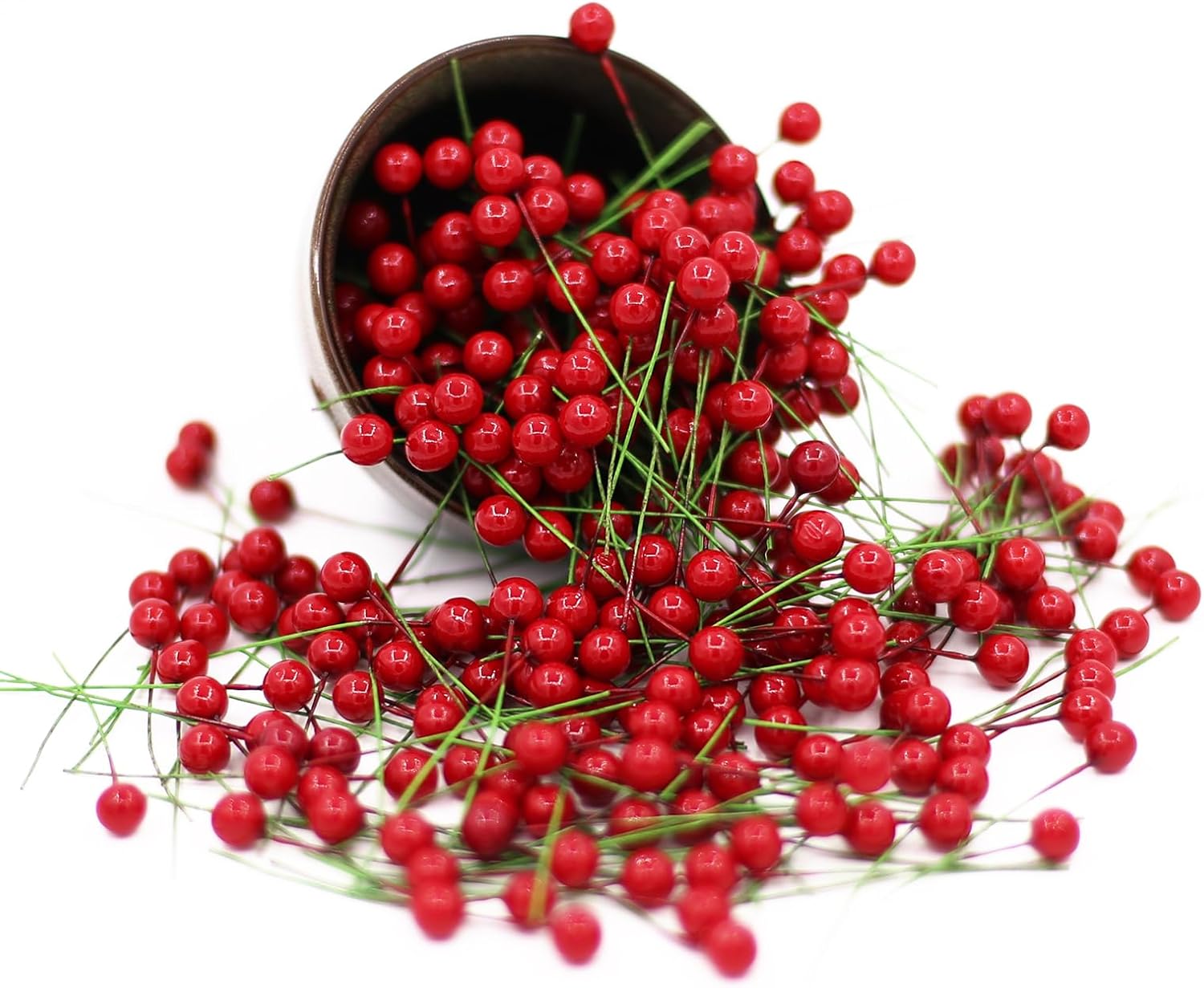 Tuxiaobu 300 Pcs Artificial Red Holly Berries