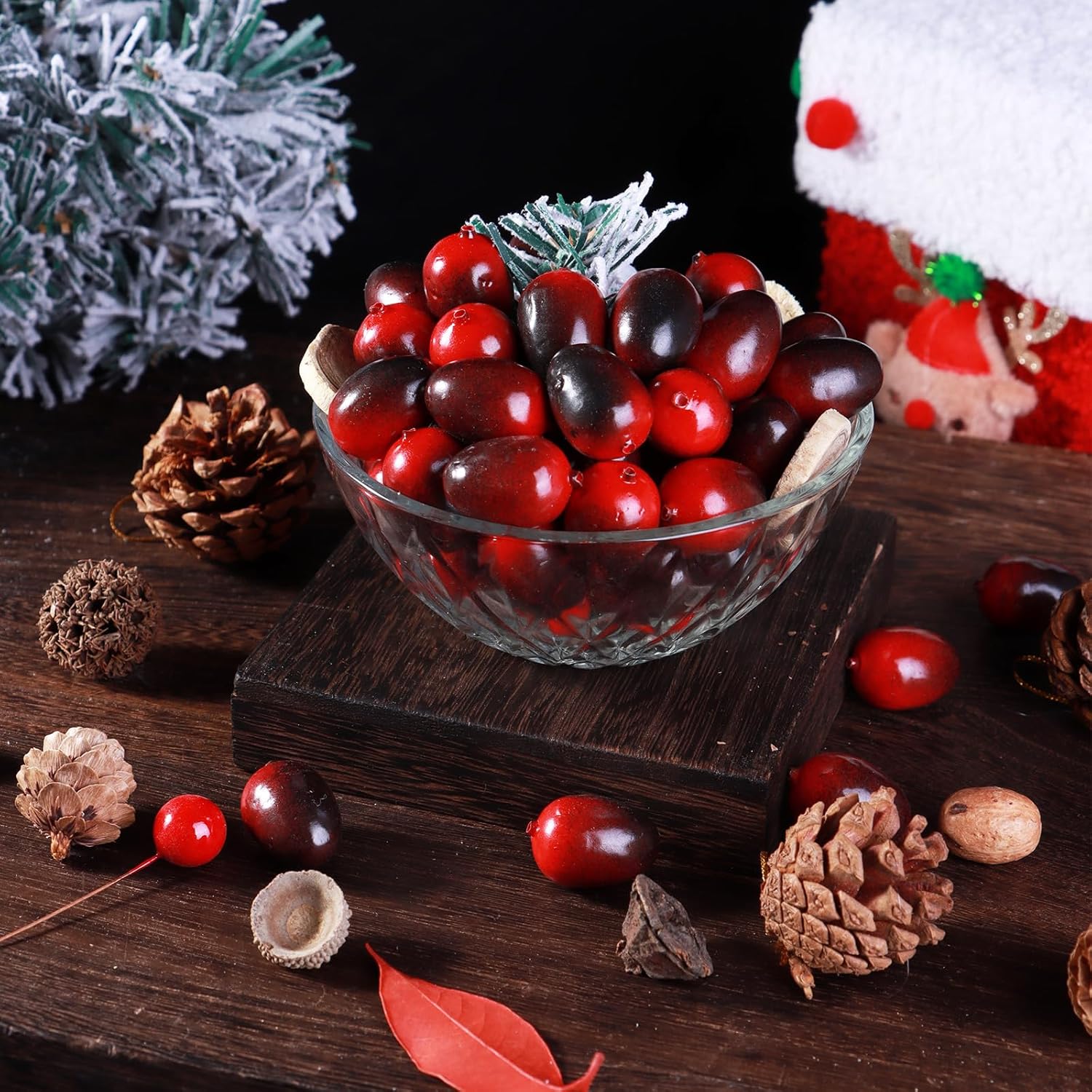 200 Pcs Christmas Artificial Cranberries for Decor