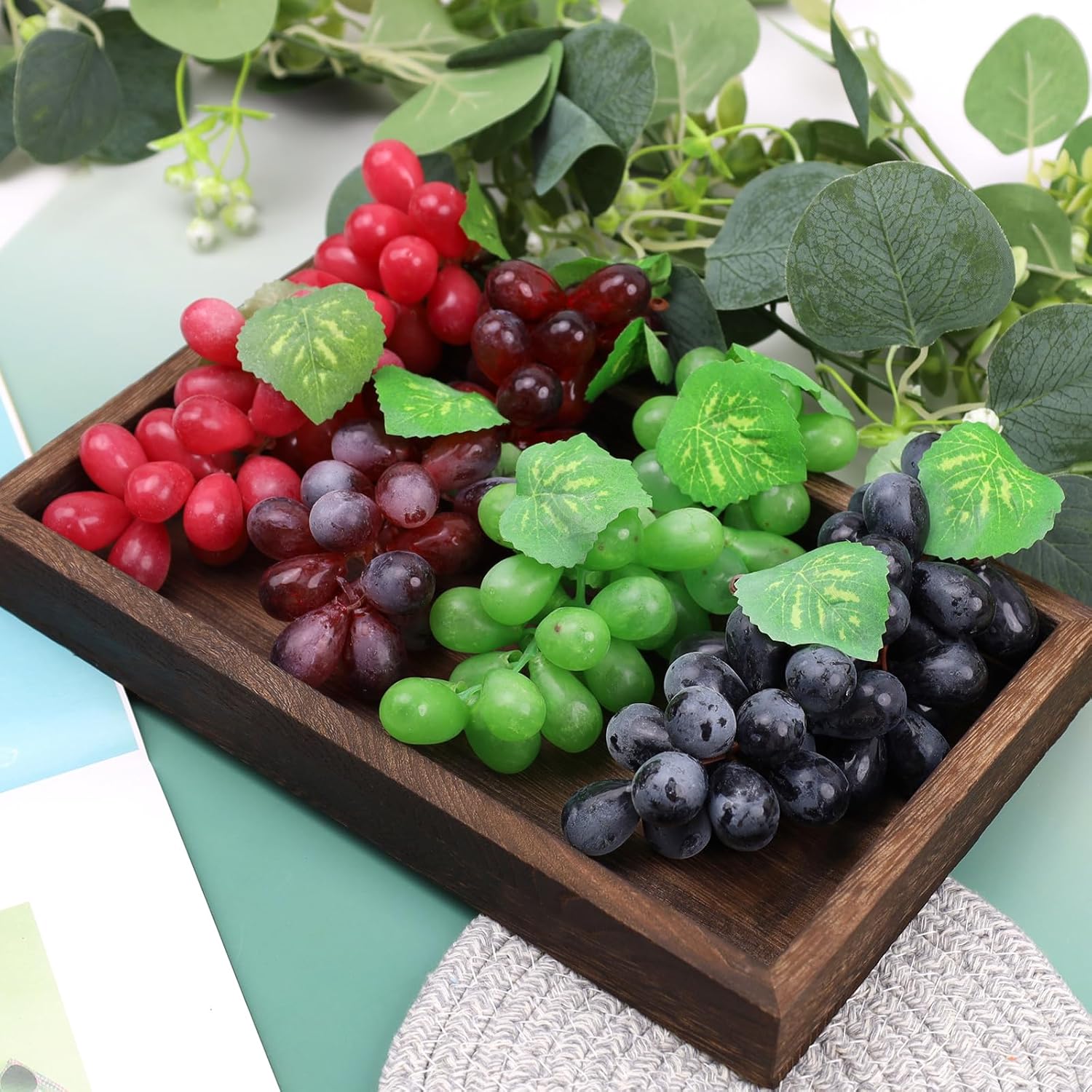 Folmywy 8 Pack Realistic Artificial Grape Bunches